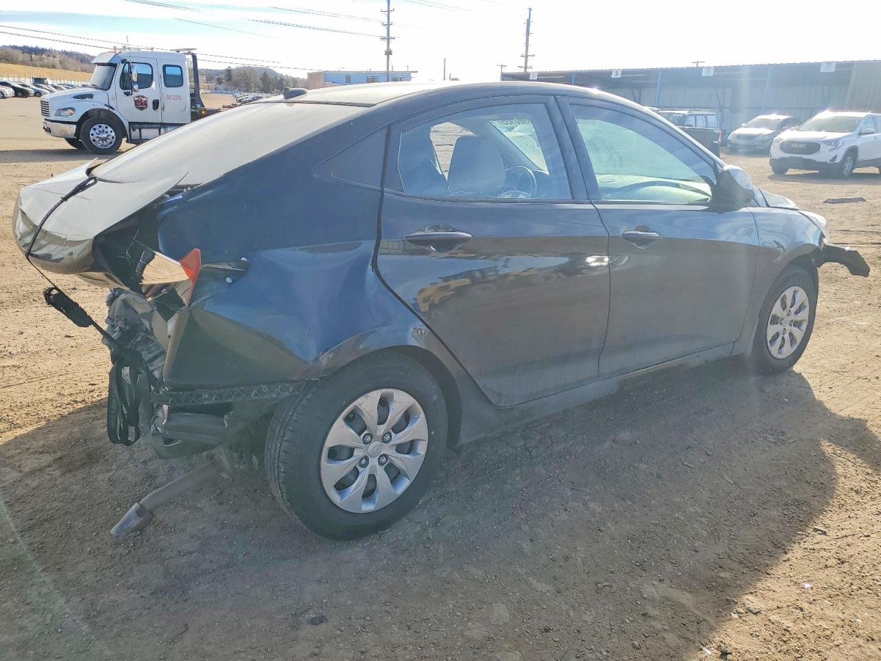 2017 HYUNDAI ACCENT SE photo 5