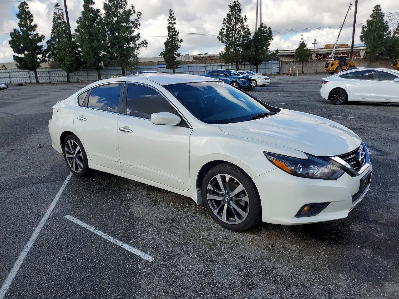2016 NISSAN ALTIMA 2.5 photo 4