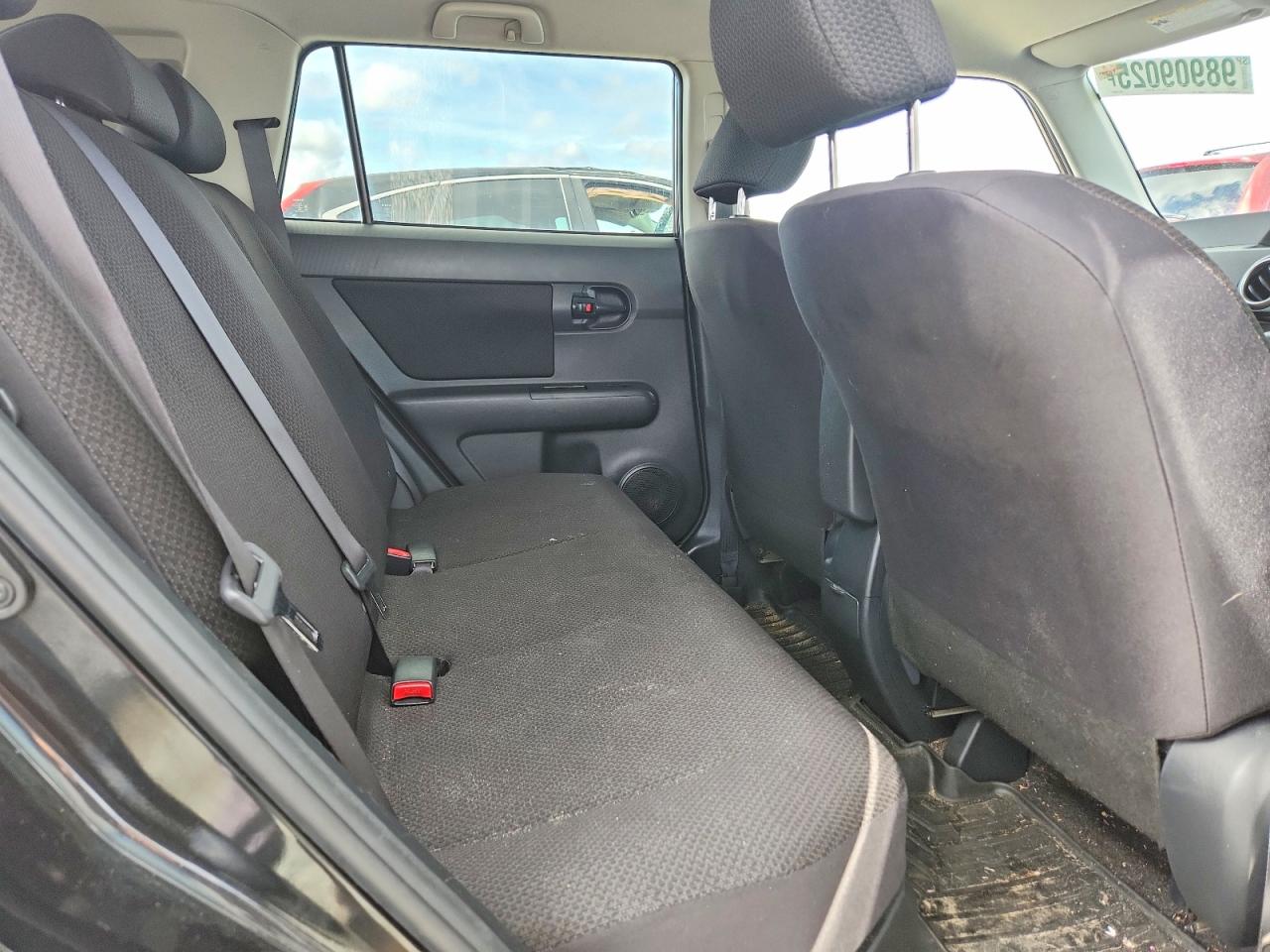 2010 TOYOTA SCION XB photo 11
