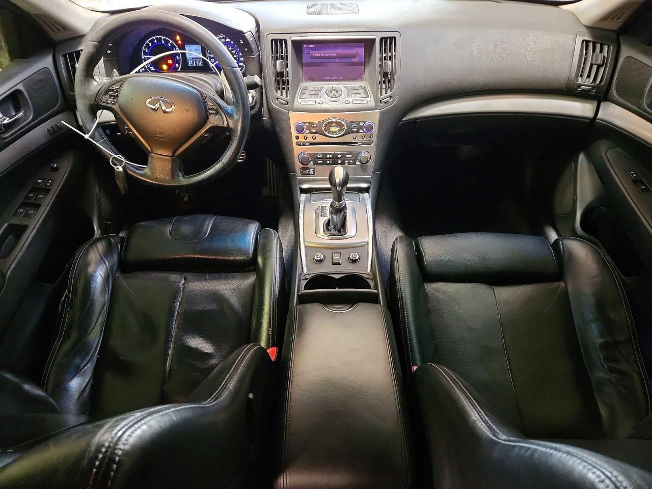 2012 INFINITI G37 photo 8