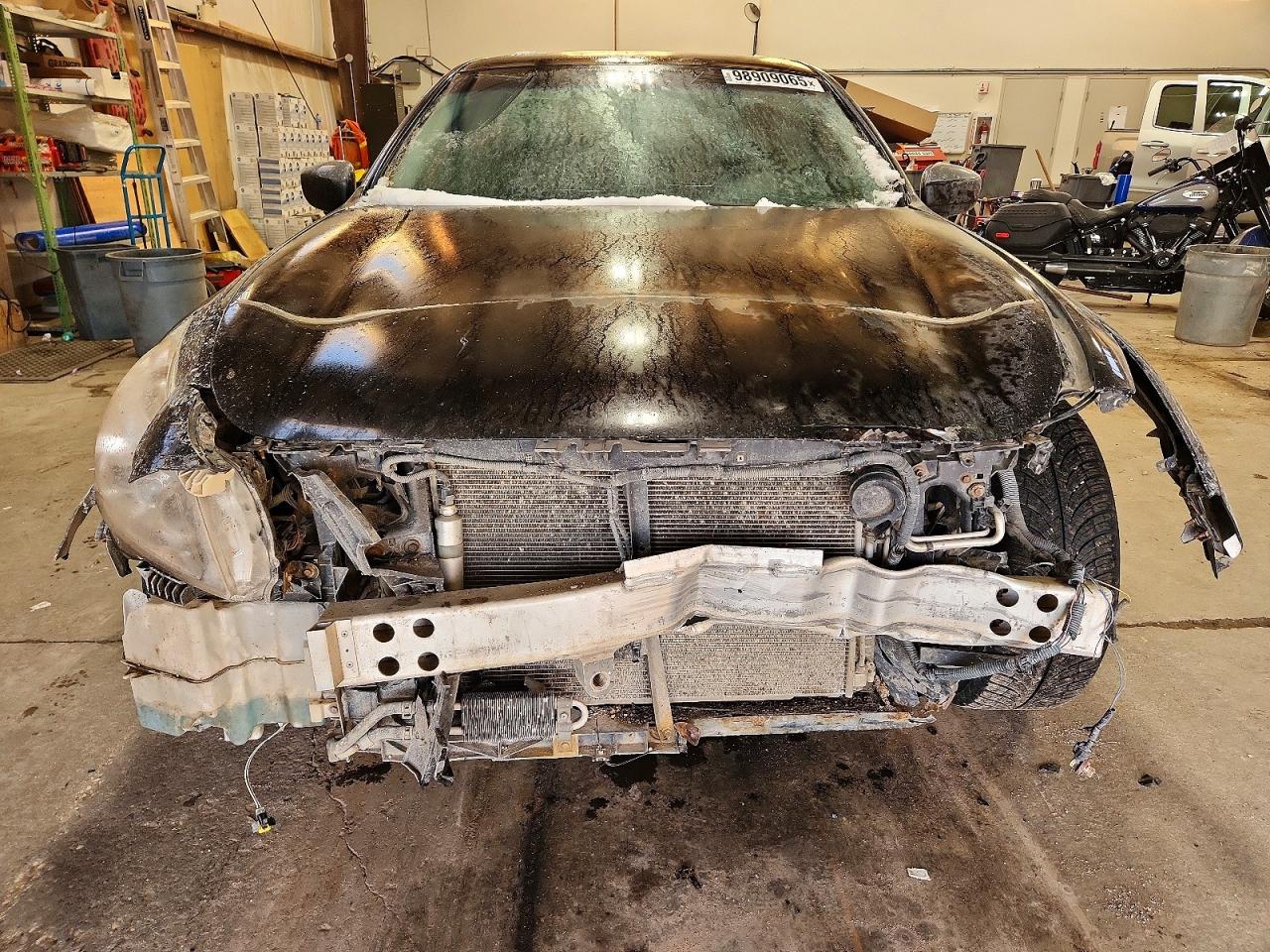 2012 INFINITI G37 photo 5
