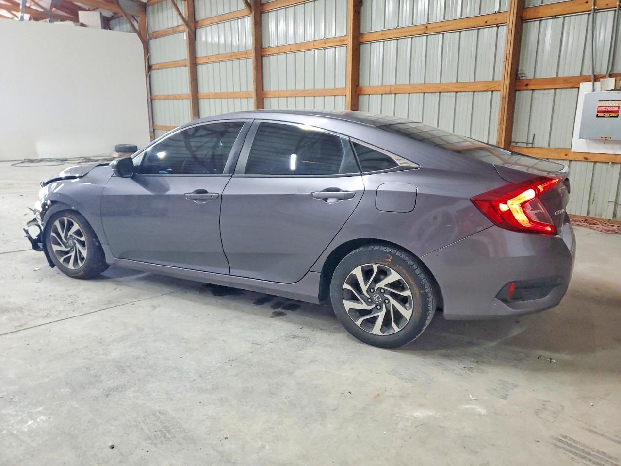 2016 HONDA CIVIC EX photo 2