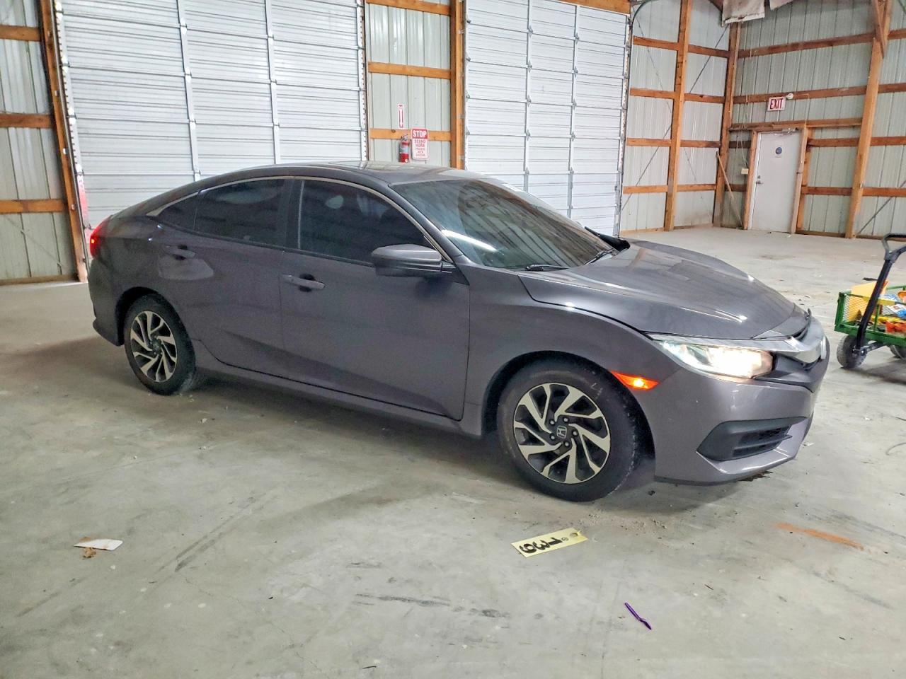 2016 HONDA CIVIC EX photo 4