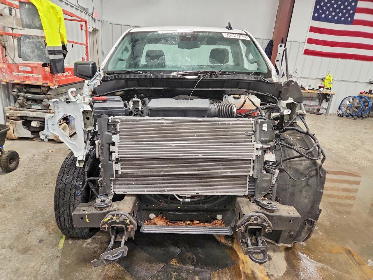 2024 CHEVROLET SILVERADO C1500 photo 5