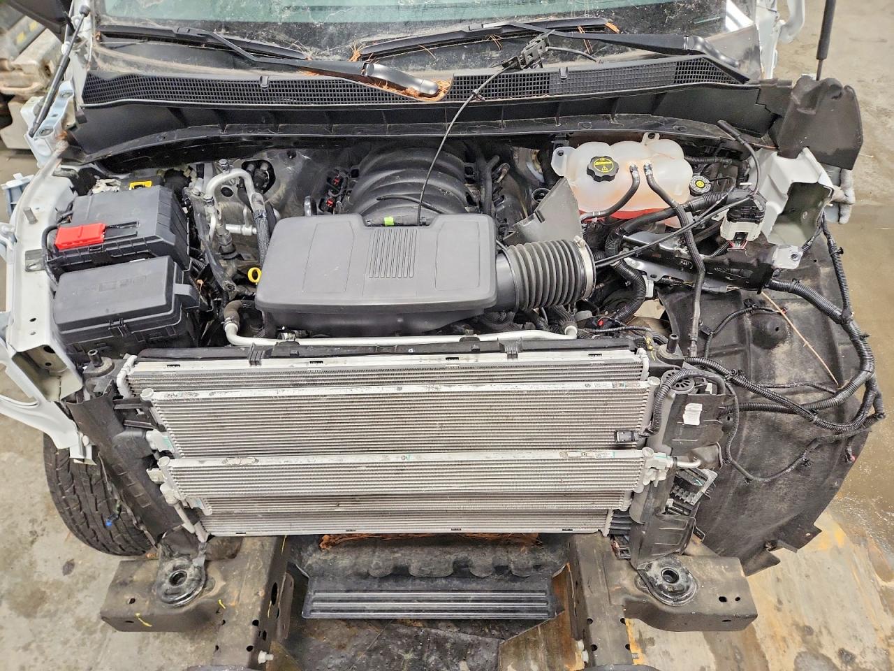 2024 CHEVROLET SILVERADO C1500 photo 11