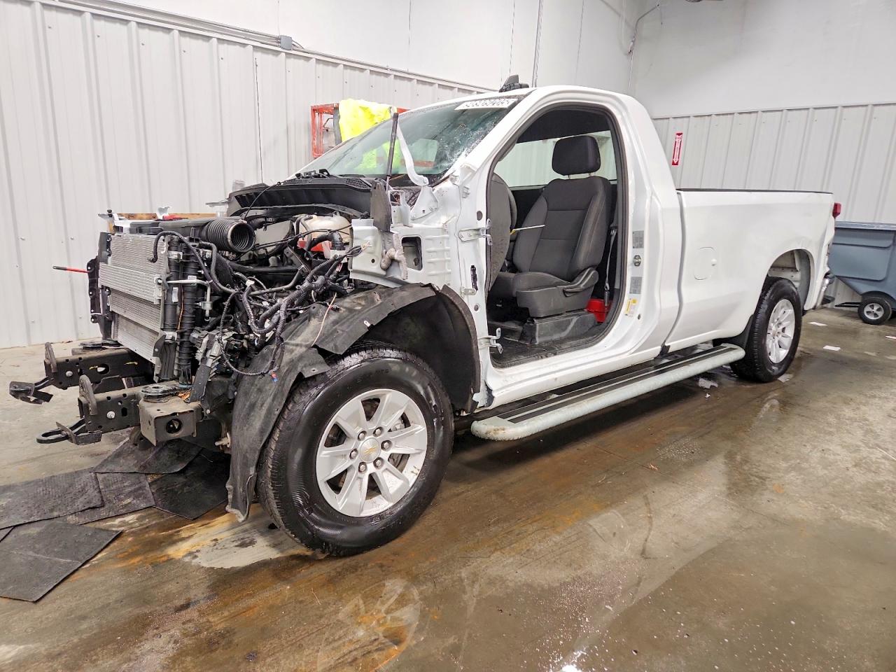 2024 CHEVROLET SILVERADO