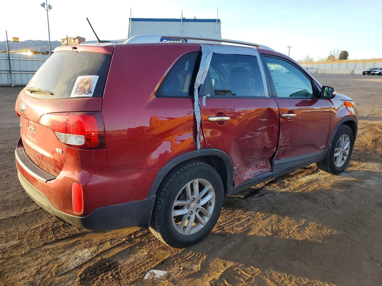 2015 KIA SORENTO LX photo 3