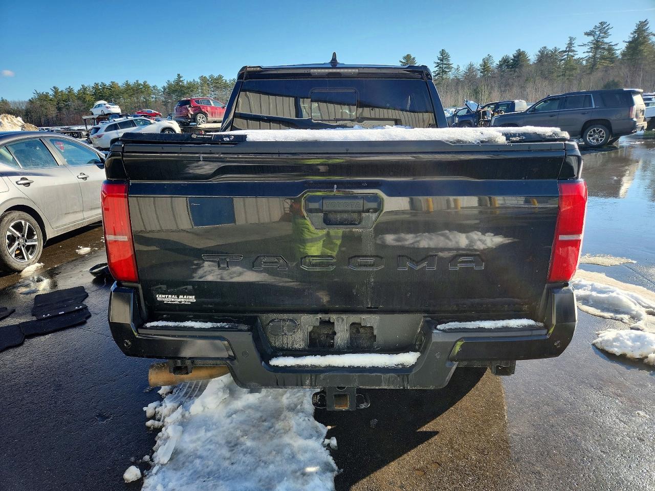 2024 TOYOTA TACOMA DOUBLE CAB photo 6
