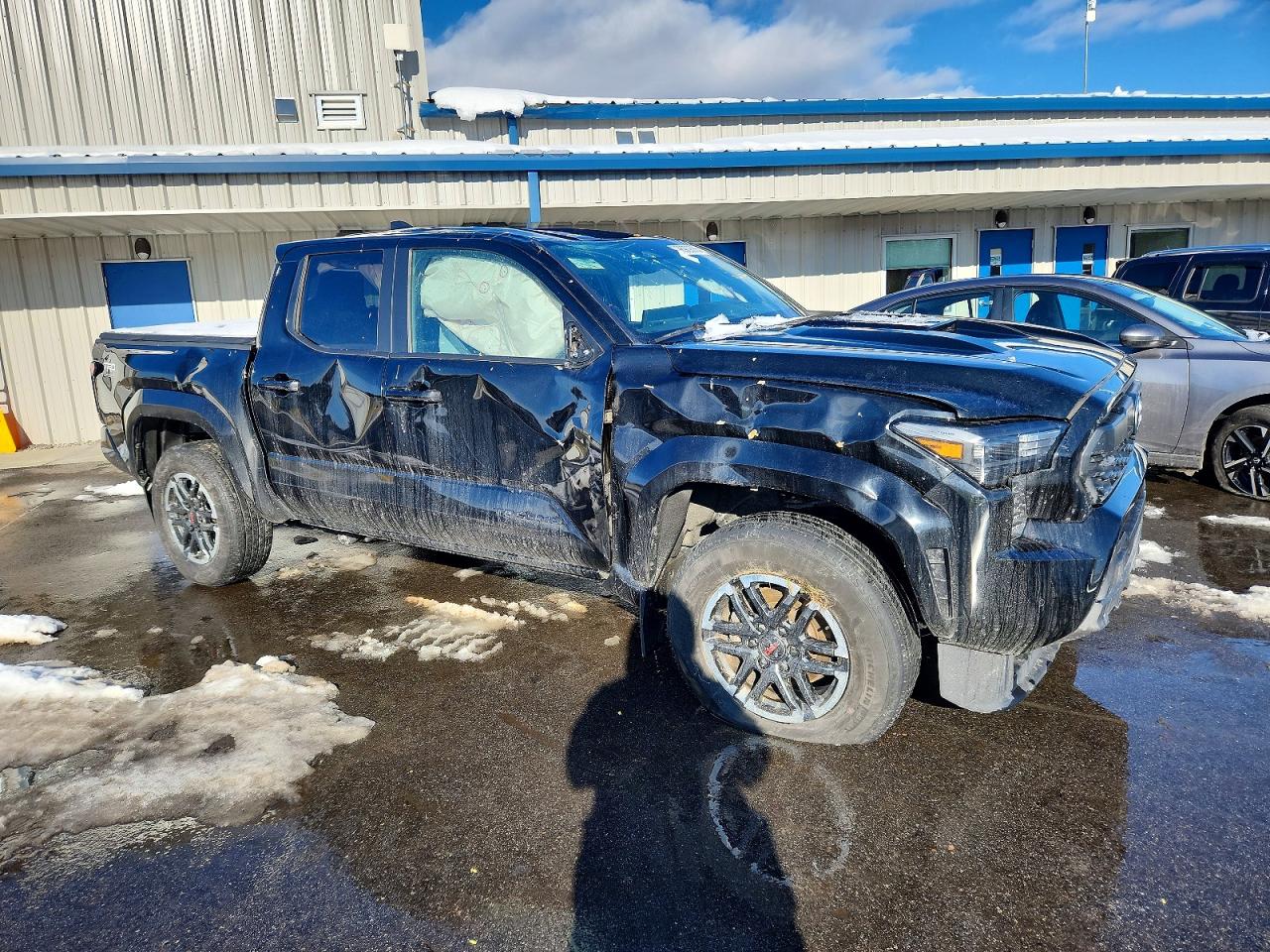 2024 TOYOTA TACOMA DOUBLE CAB photo 4