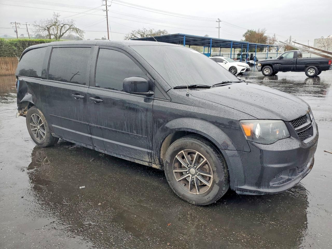 2015 DODGE GRAND CARAVAN SE photo 7