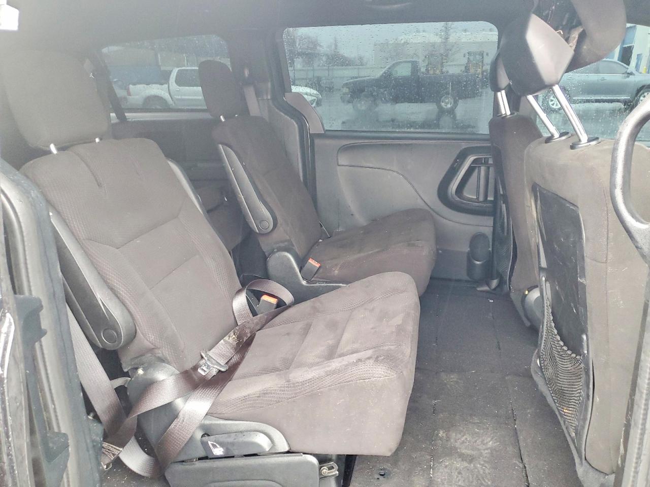 2015 DODGE GRAND CARAVAN SE photo 21