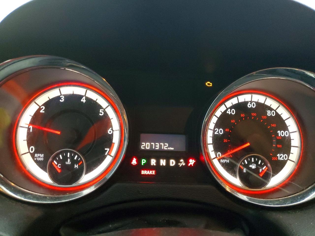 2015 DODGE GRAND CARAVAN SE photo 17