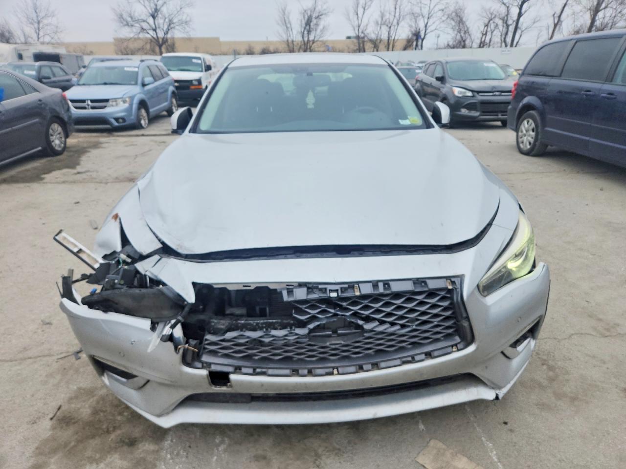 2018 INFINITI Q50 LUXE photo 5