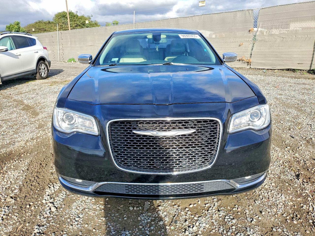 2018 CHRYSLER 300 LIMITED photo 5