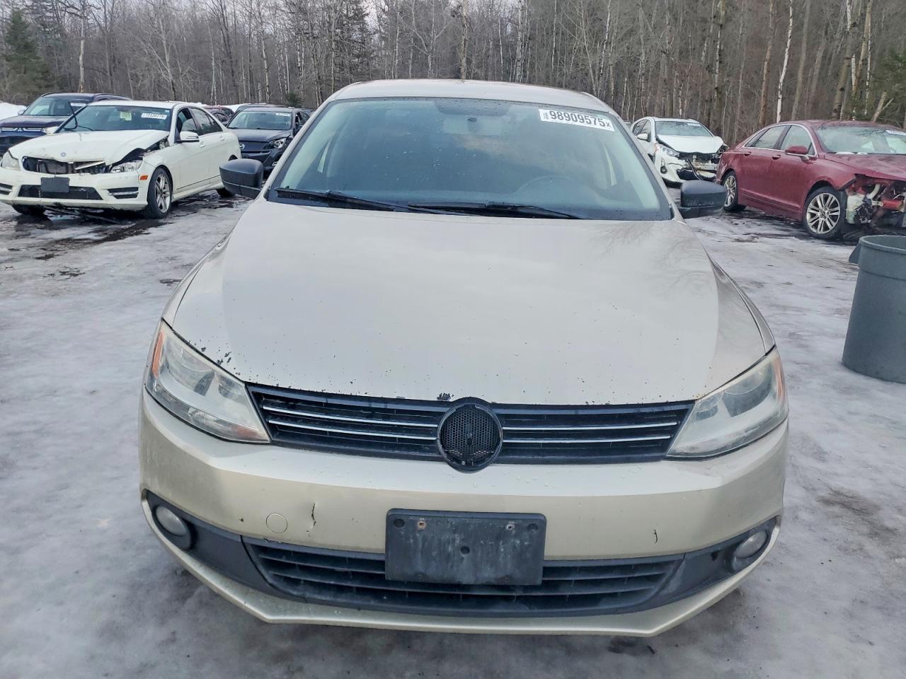 2012 VOLKSWAGEN JETTA BASE photo 5