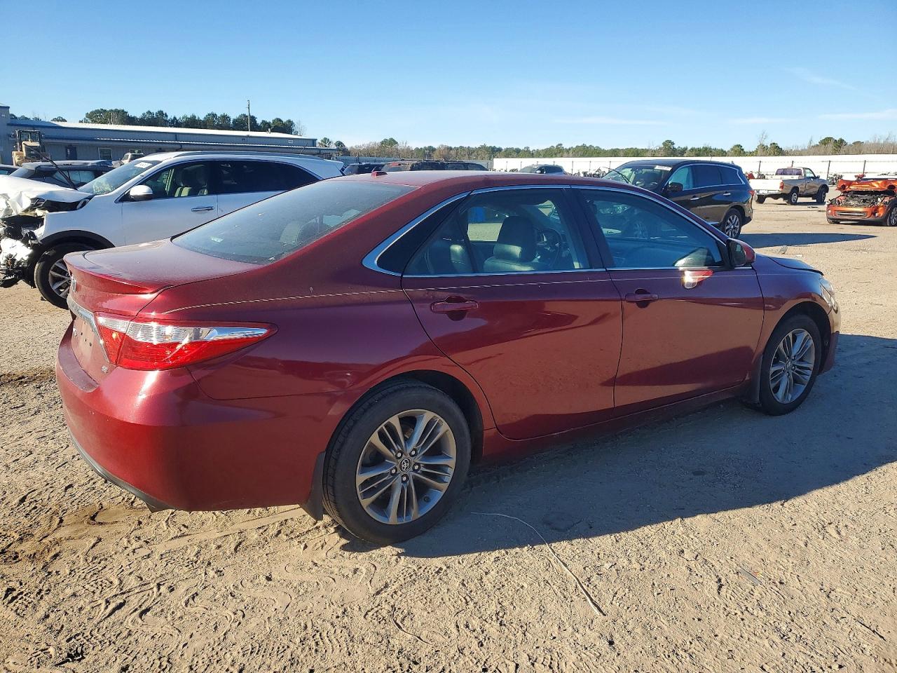 2017 TOYOTA CAMRY LE photo 7