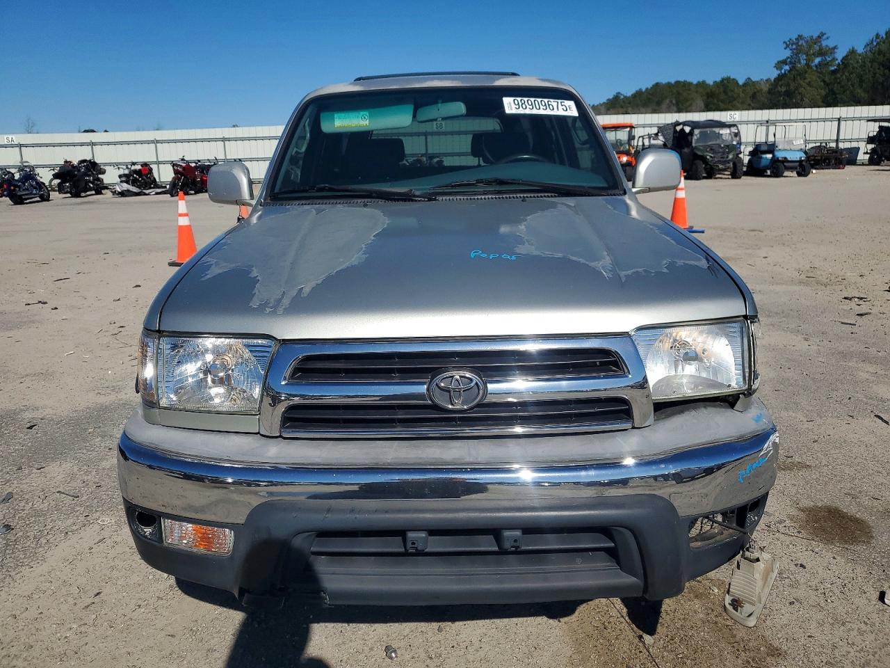 2000 TOYOTA 4RUNNER SR5 photo 5