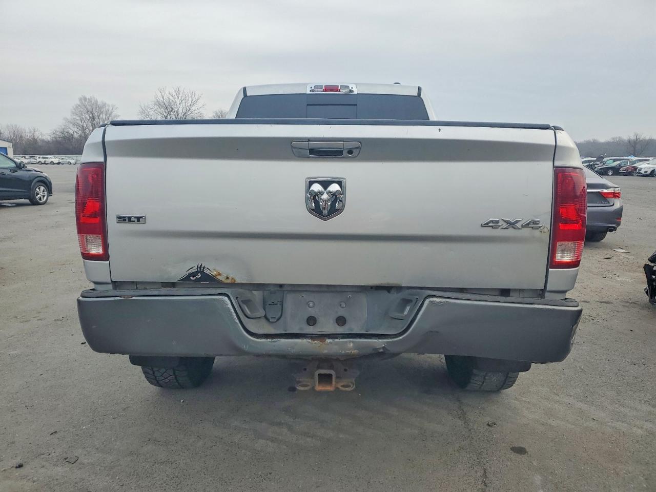 2011 DODGE RAM 1500 photo 6