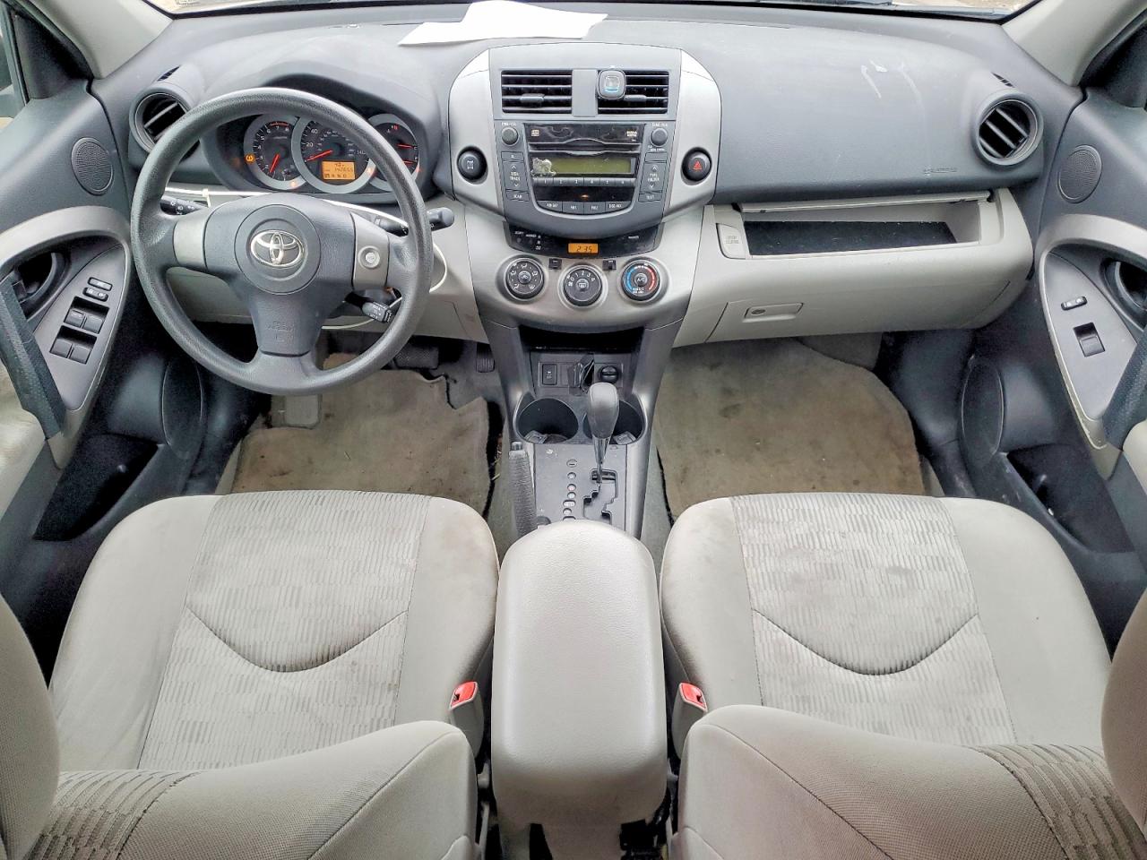 2010 TOYOTA RAV4 photo 8