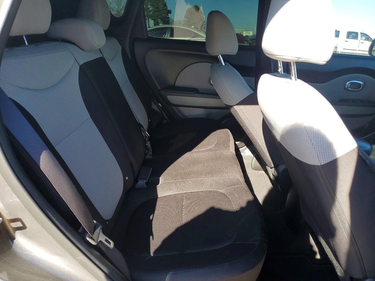 2018 KIA SOUL photo 28