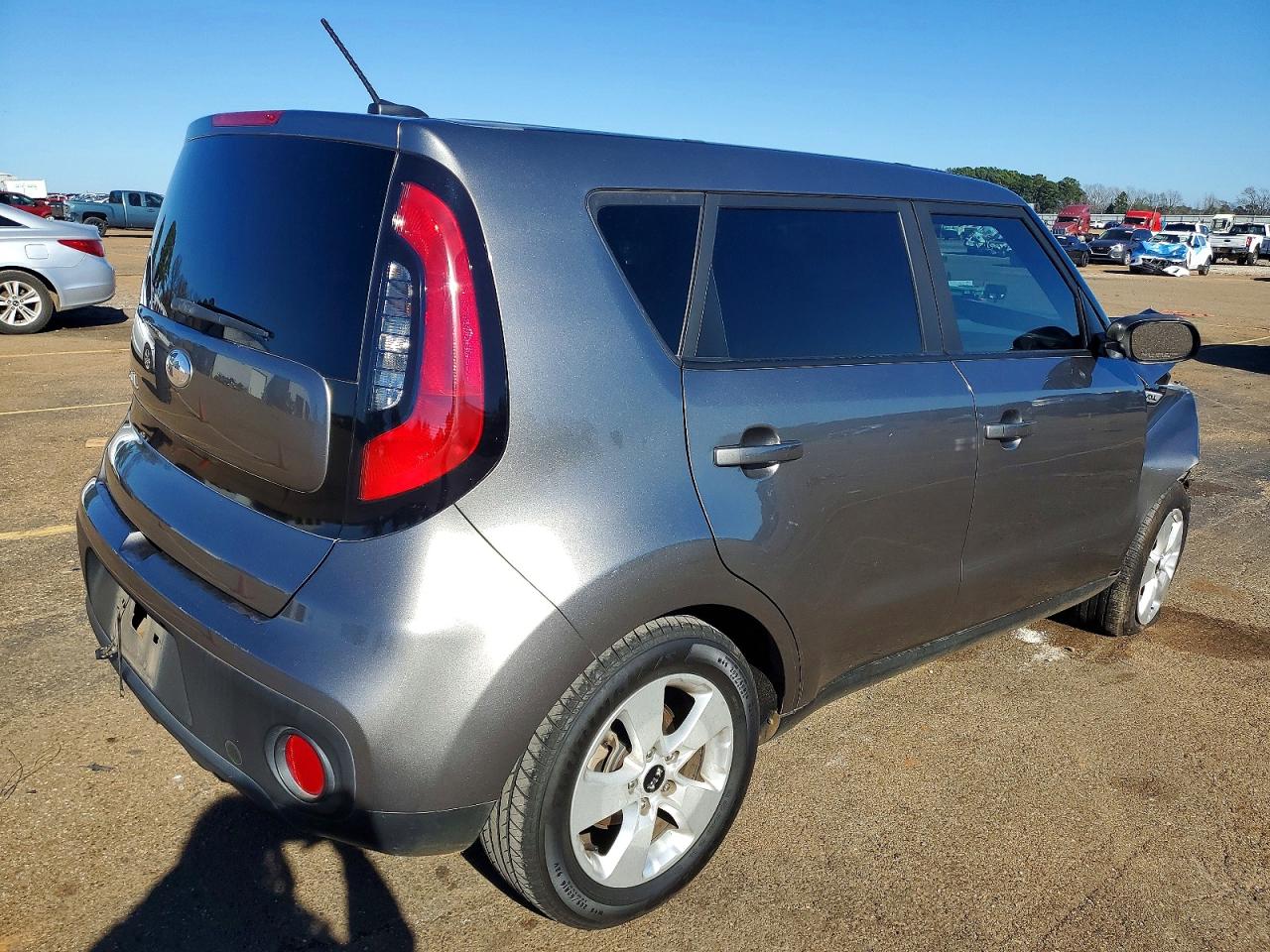 2018 KIA SOUL photo 7