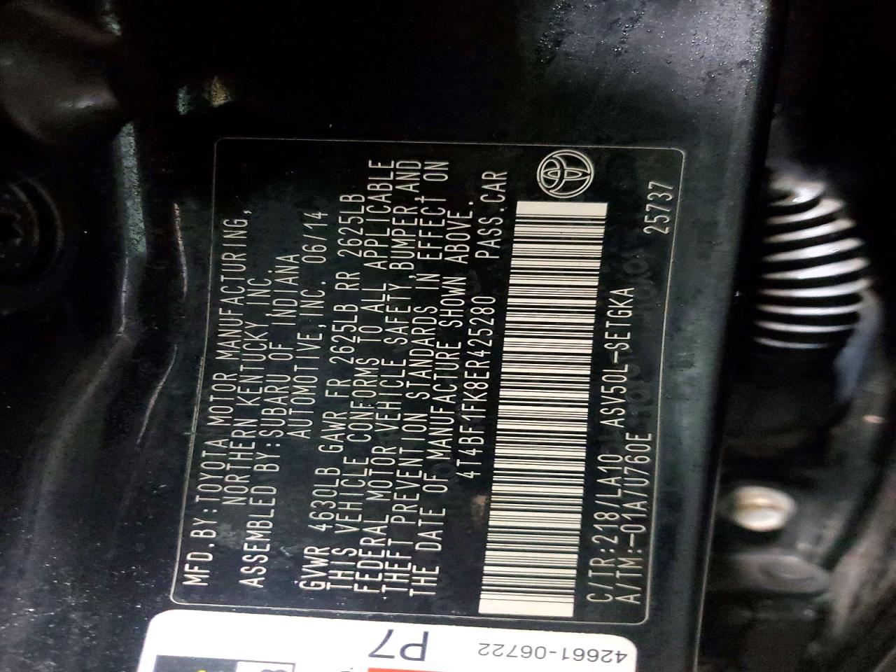 2014 TOYOTA CAMRY XLE photo 12