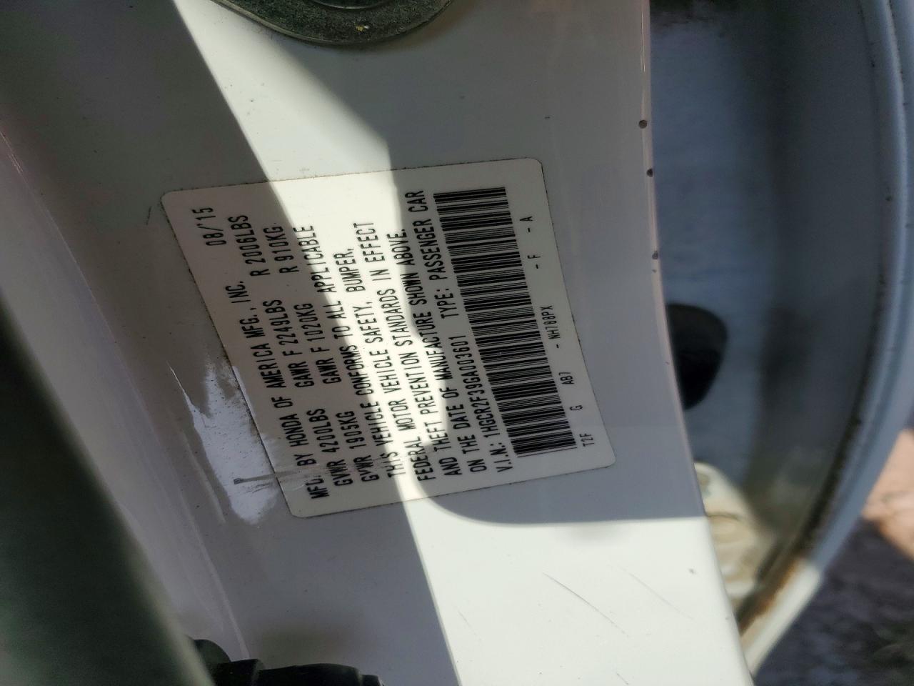2016 HONDA ACCORD LX photo 12
