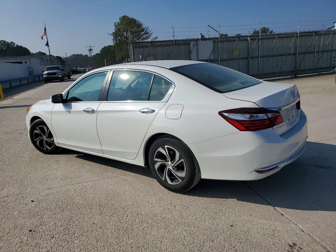 2016 HONDA ACCORD LX photo 2