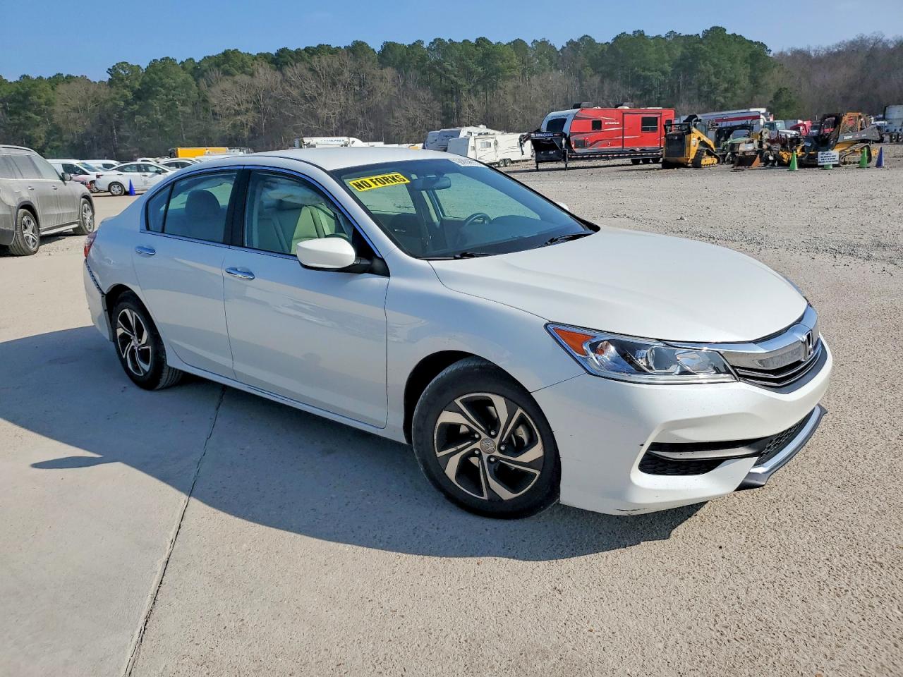 2016 HONDA ACCORD LX photo 4