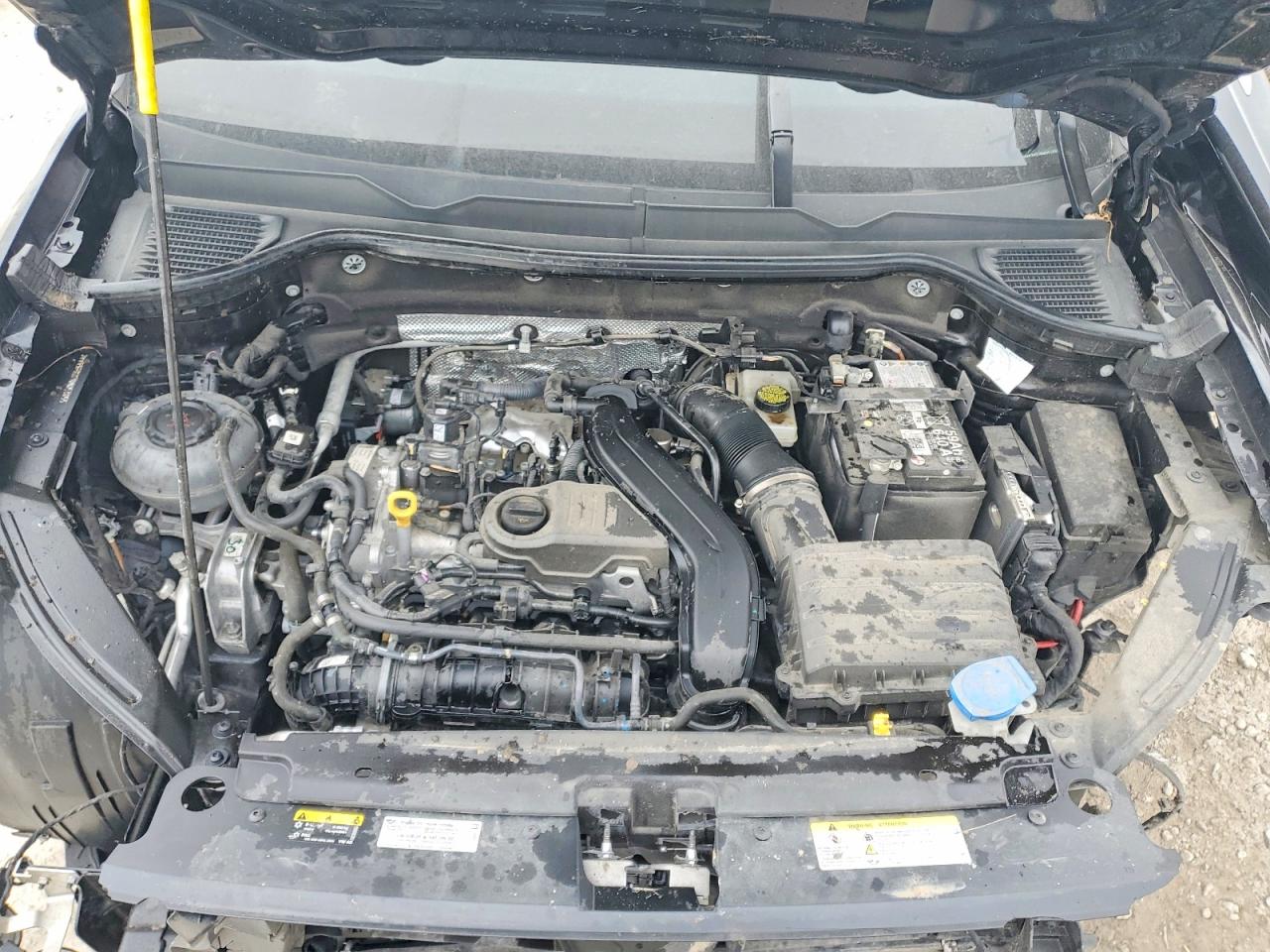 2024 VOLKSWAGEN TAOS SE photo 12