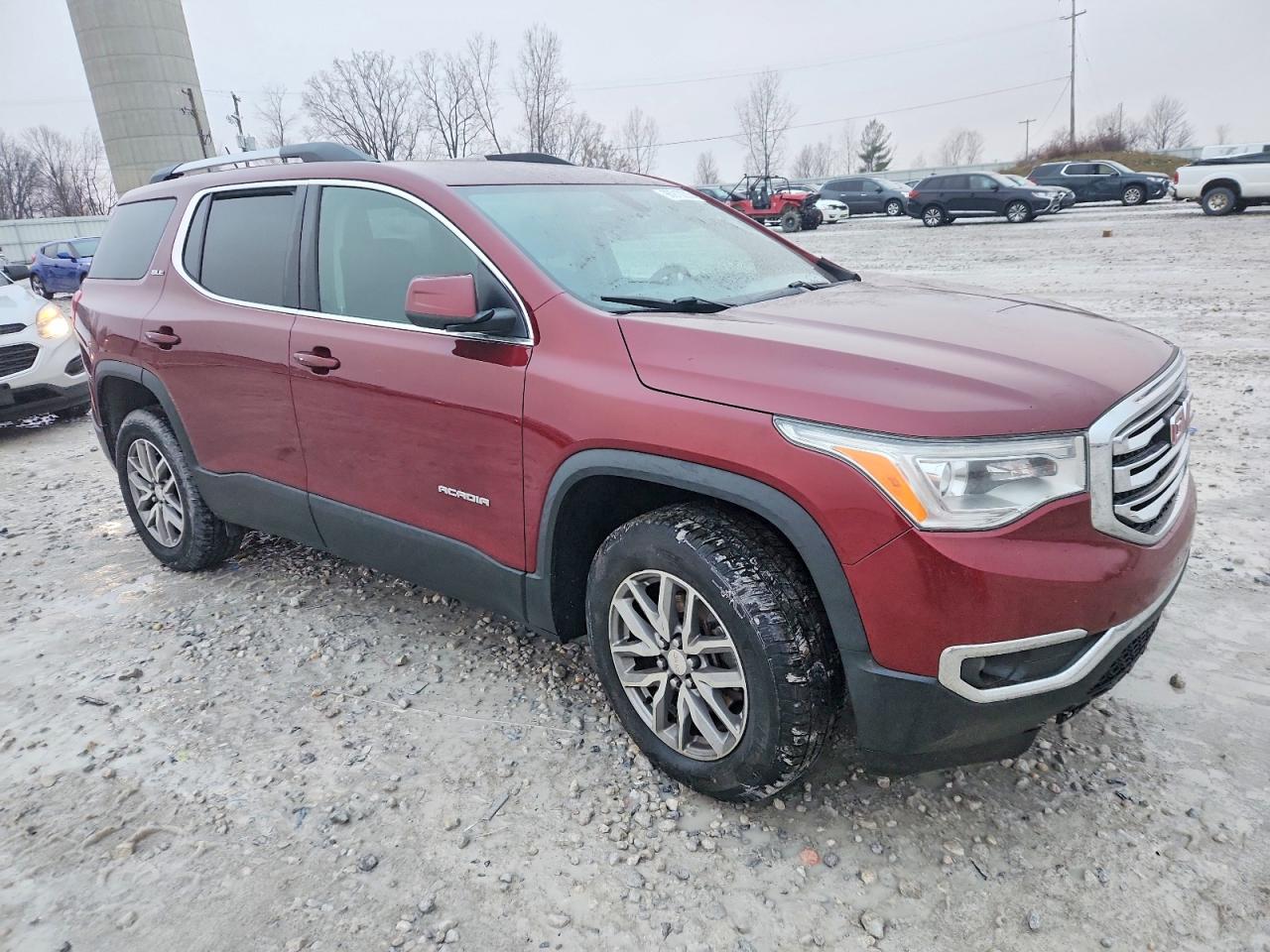 2017 GMC ACADIA SLE photo 4