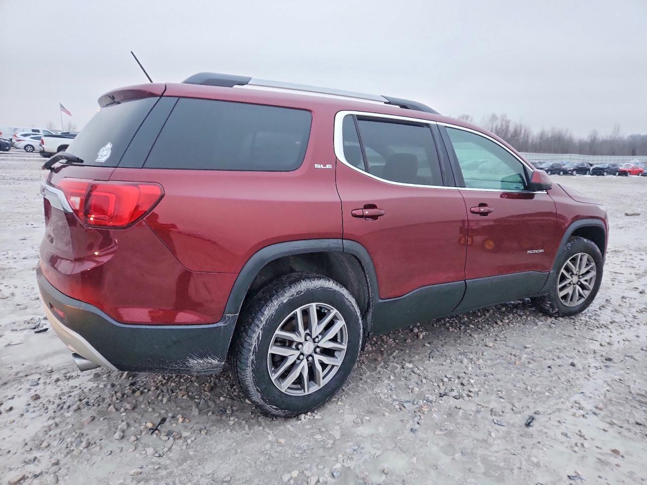2017 GMC ACADIA SLE photo 3