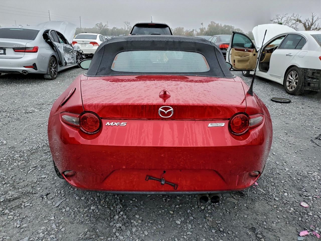 2016 MAZDA MX-5 MIATA GRAND TOURING photo 11