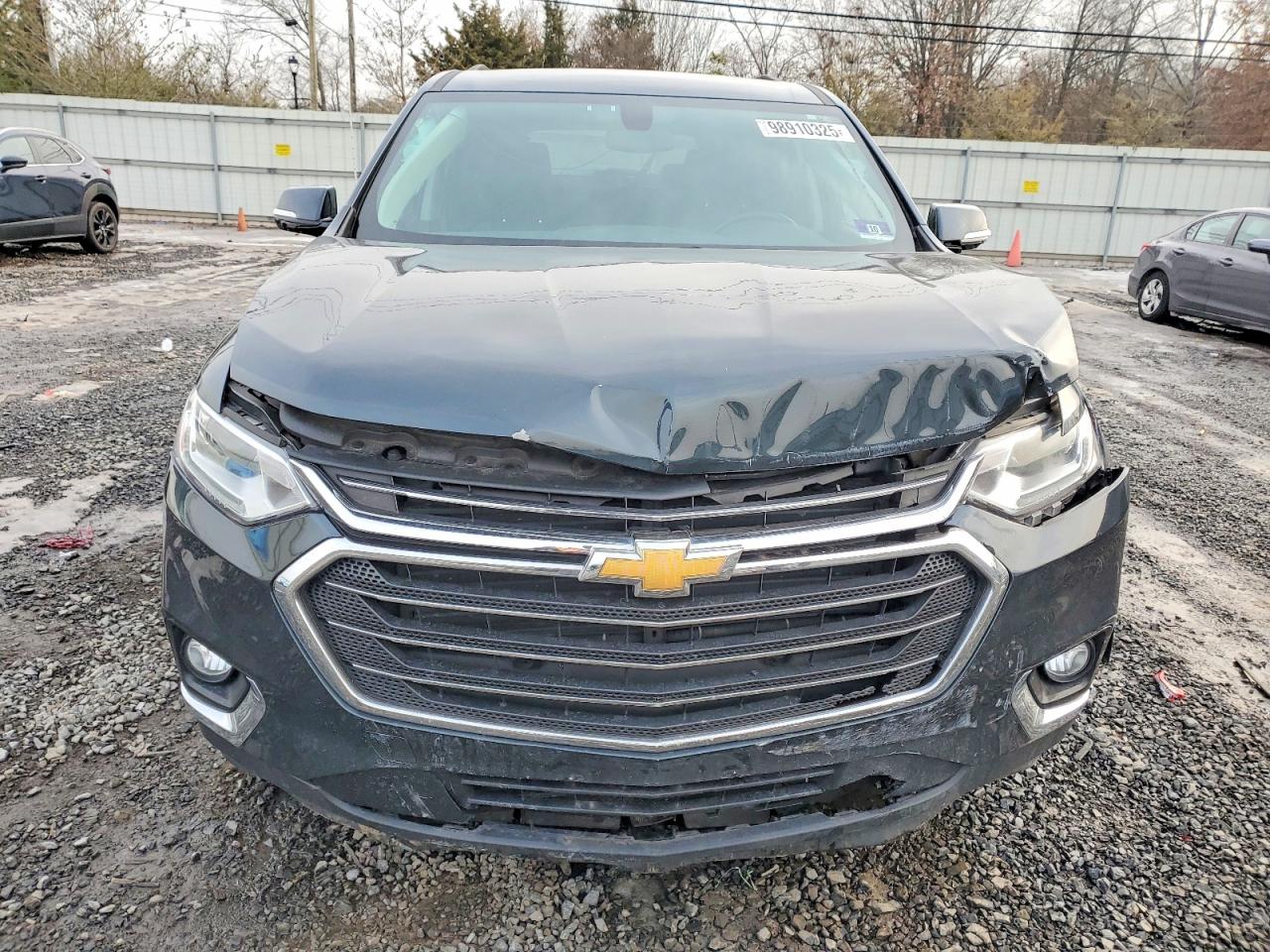 2019 CHEVROLET TRAVERSE LT photo 5