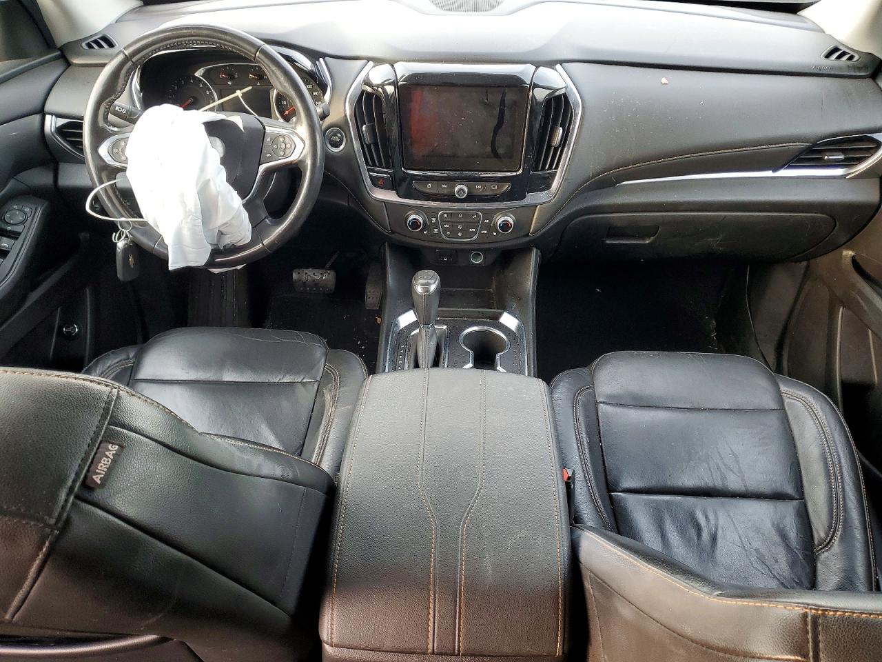 2019 CHEVROLET TRAVERSE LT photo 8