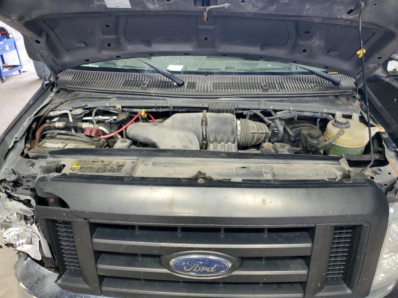 2013 FORD E250 photo 12