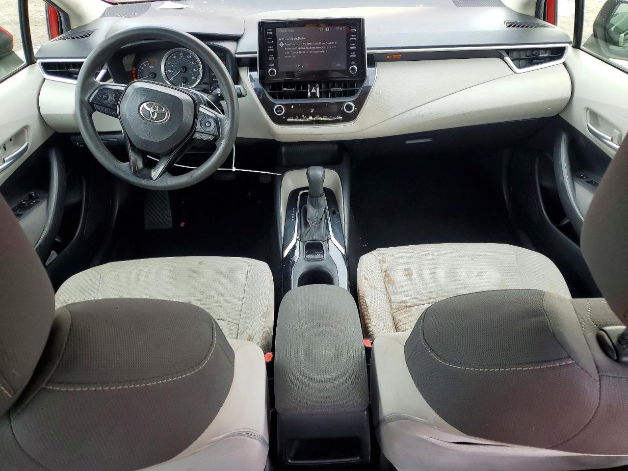 2020 TOYOTA COROLLA LE photo 15