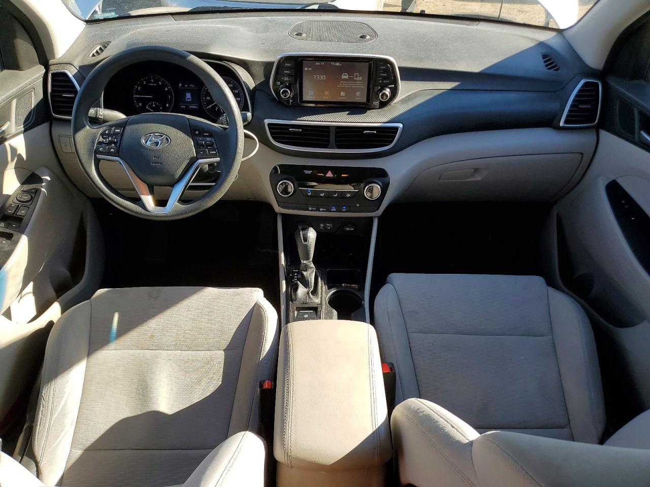 2019 HYUNDAI TUCSON SE photo 22