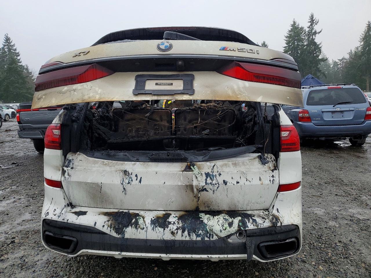 2020 BMW X7 M50I photo 6