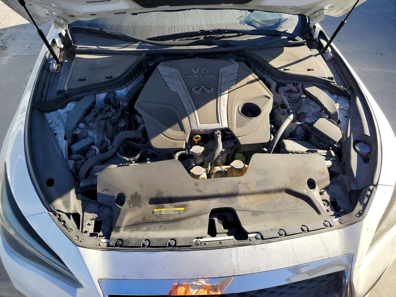 2018 INFINITI Q50 LUXE photo 11