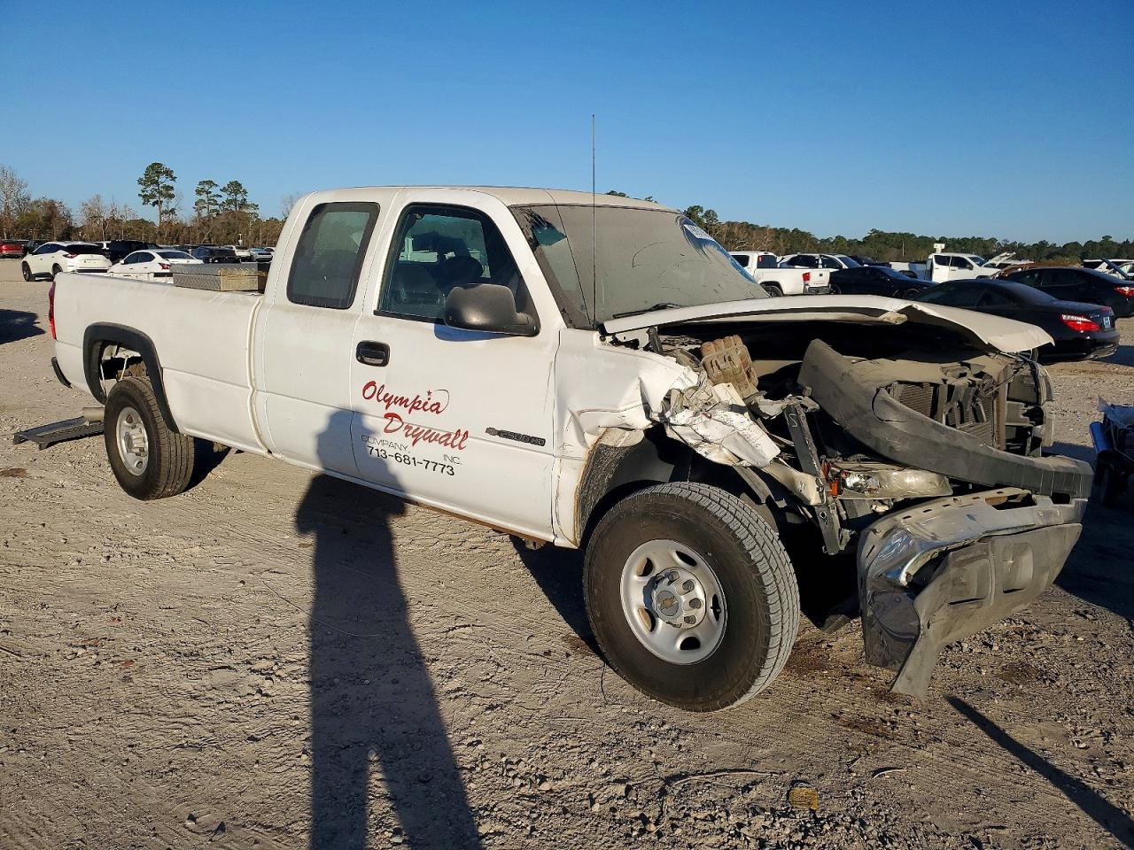 2003 CHEVROLET SILVERADO C2500 HEAVY DUTY photo 4