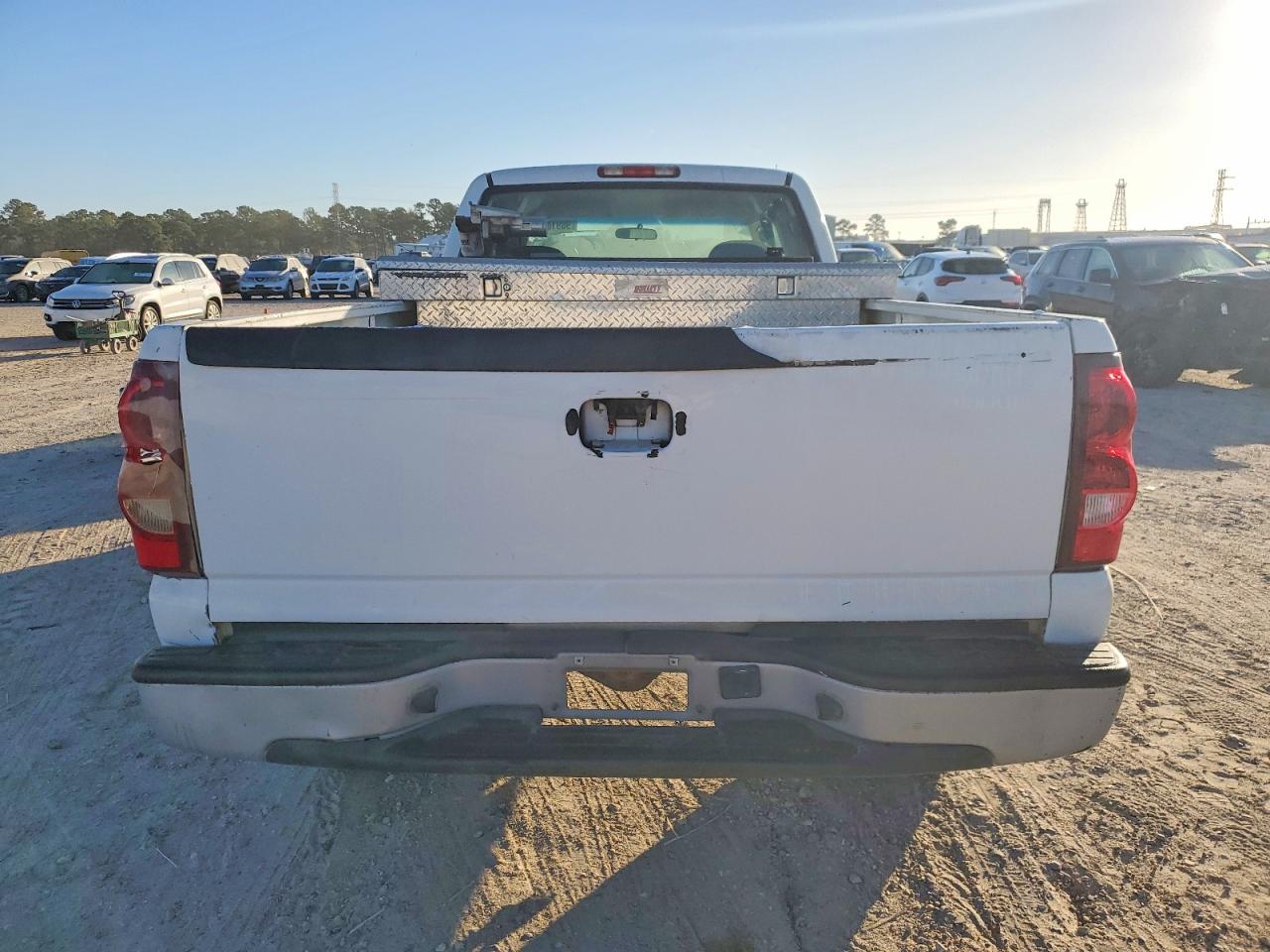 2003 CHEVROLET SILVERADO C2500 HEAVY DUTY photo 6