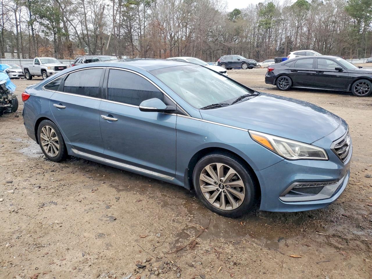 2015 HYUNDAI SONATA SPORT photo 4