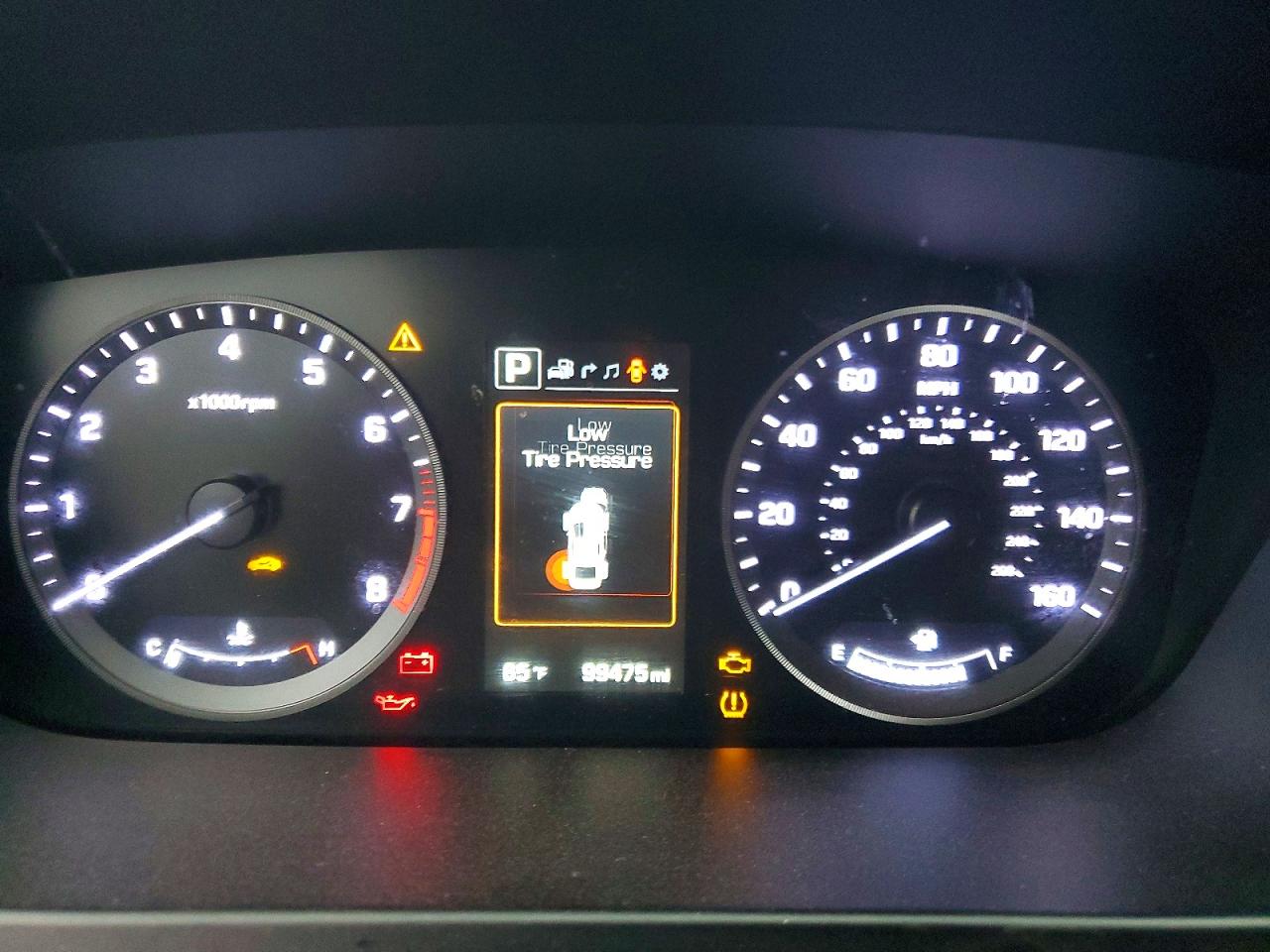 2015 HYUNDAI SONATA SPORT photo 9