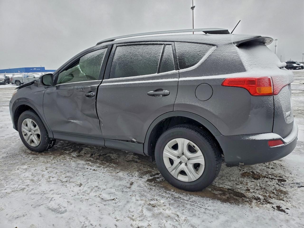 2015 TOYOTA RAV4 LE photo 2