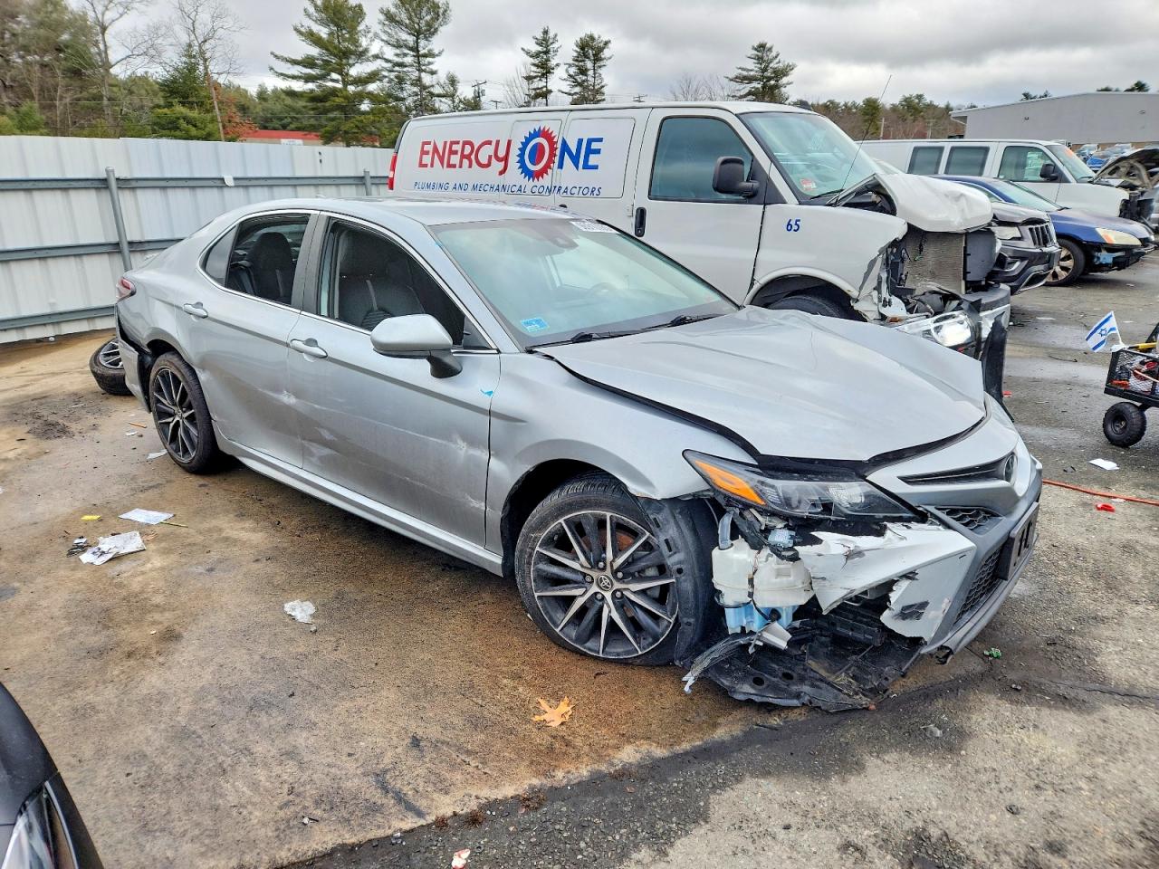 2021 TOYOTA CAMRY SE photo 7
