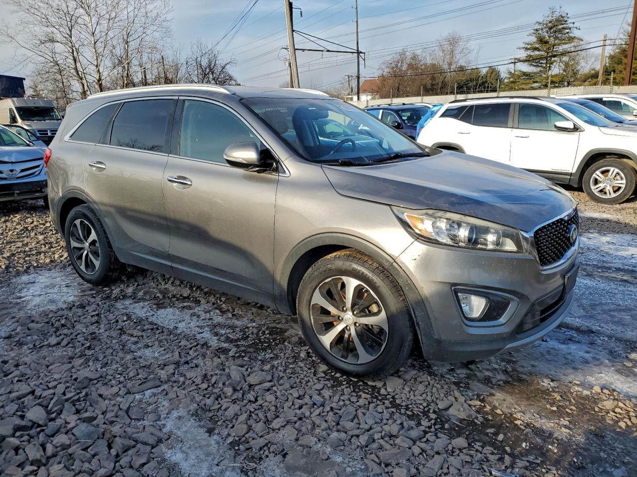2016 KIA SORENTO EX photo 7