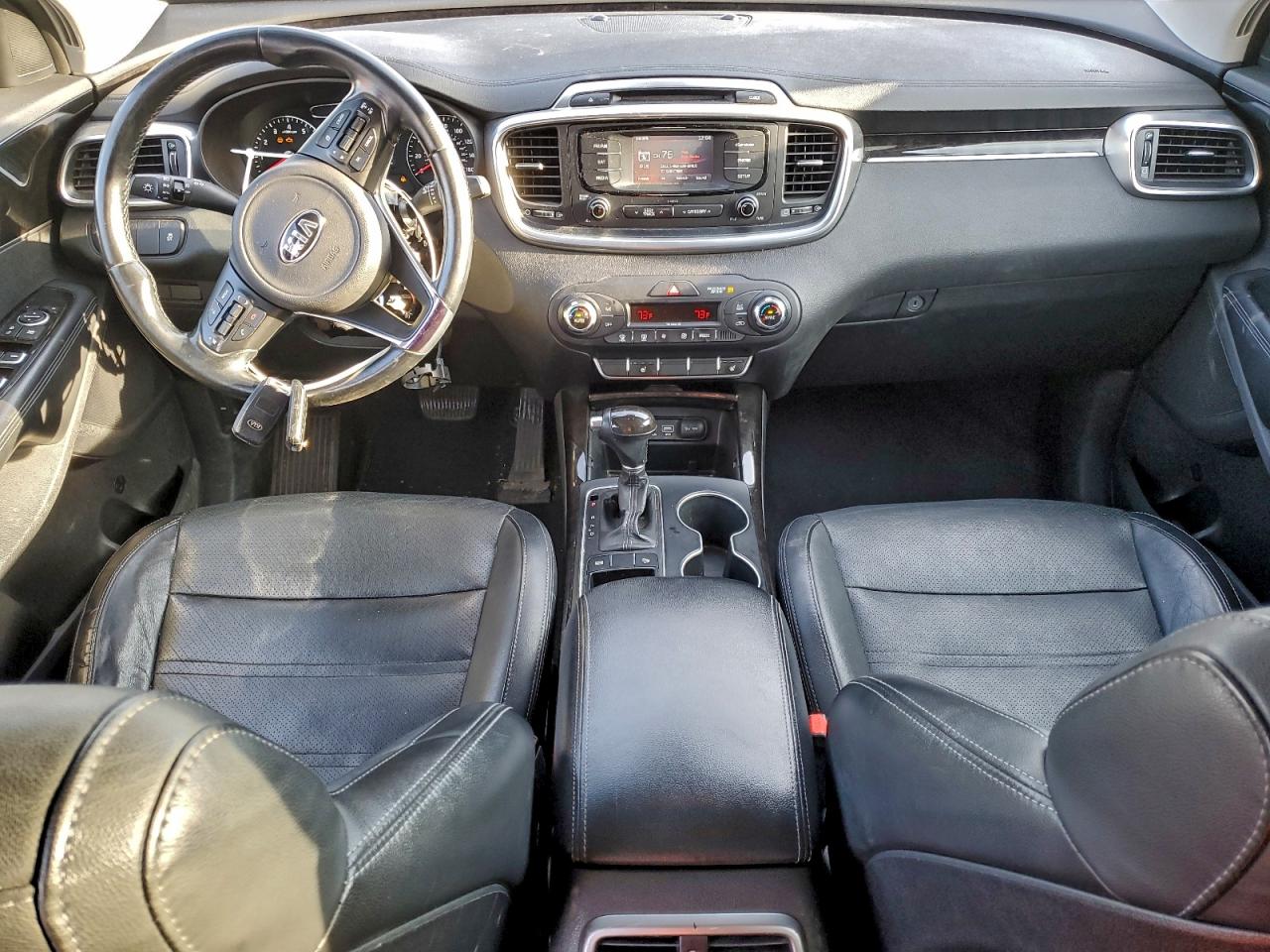 2016 KIA SORENTO EX photo 15