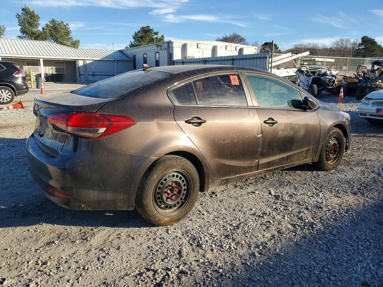 2017 KIA FORTE LX photo 5