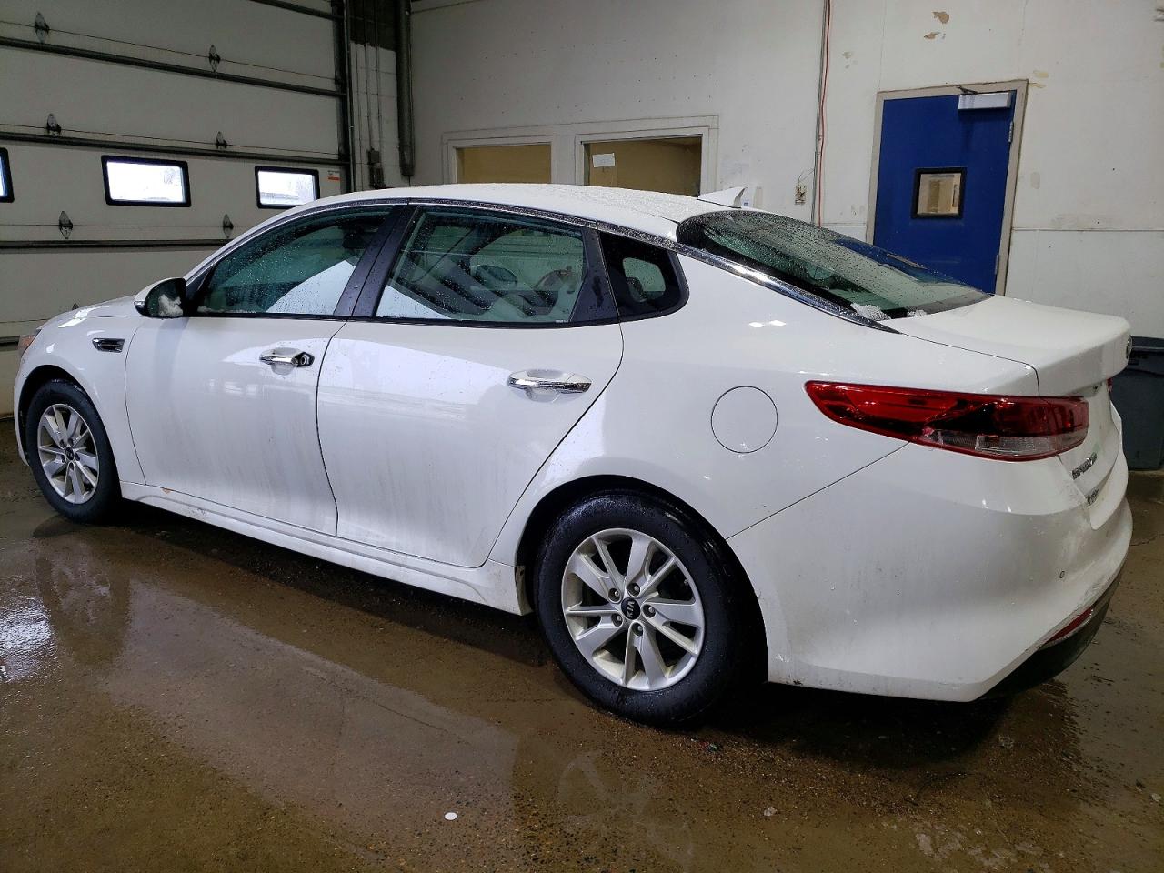 2018 KIA OPTIMA LX photo 2